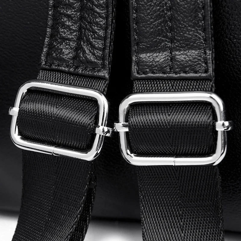 Damen Rucksack aus Leder ⎜ Vielseitiger Reiserucksack mit Fronttasche und verstellbarem Schultergurt für den Alltag