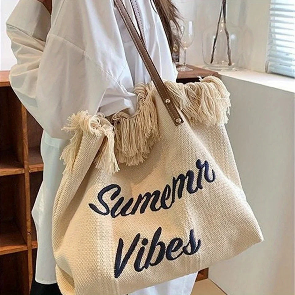 Strandtasche für Damen ⎜ Leichte Sommertasche mit Fransen und viel Stauraum