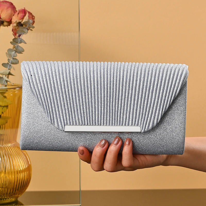 Festliche Clutch für Damen ⎜ Glänzende Handtasche mit Magnetverschluss für elegante Anlässe