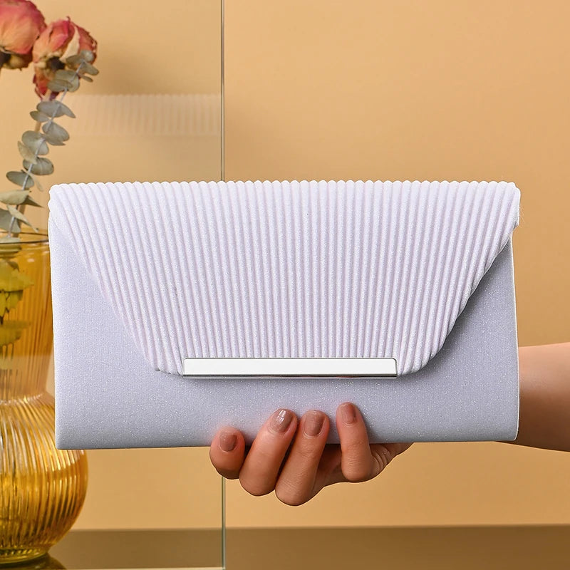 Festliche Clutch für Damen ⎜ Glänzende Handtasche mit Magnetverschluss für elegante Anlässe