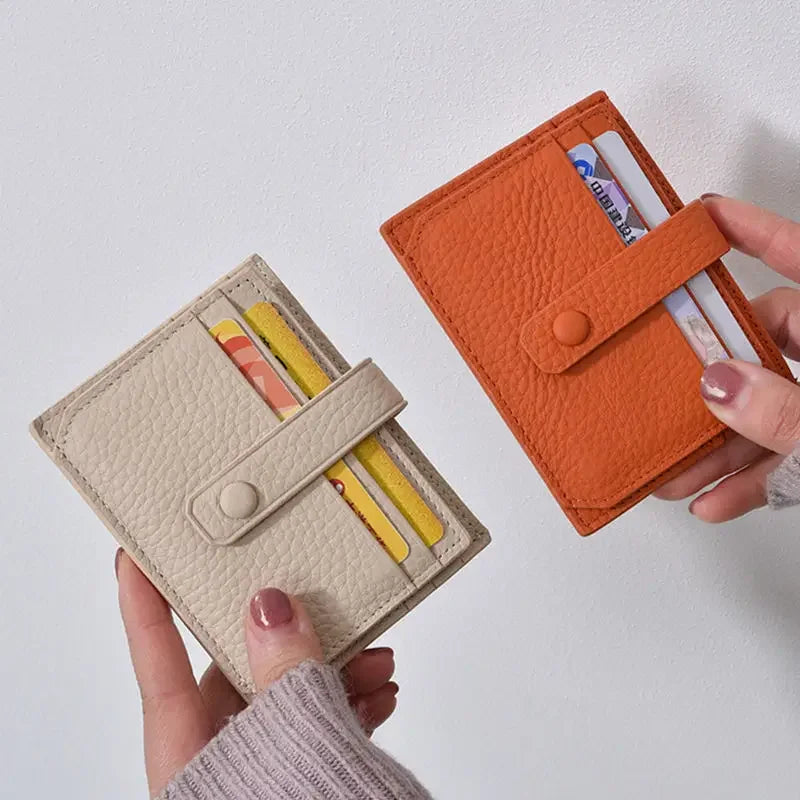 RFID Kartenetui für Damen ⎜ Ultradünner Kartenhalter mit Druckknopf und mehreren Steckplätzen