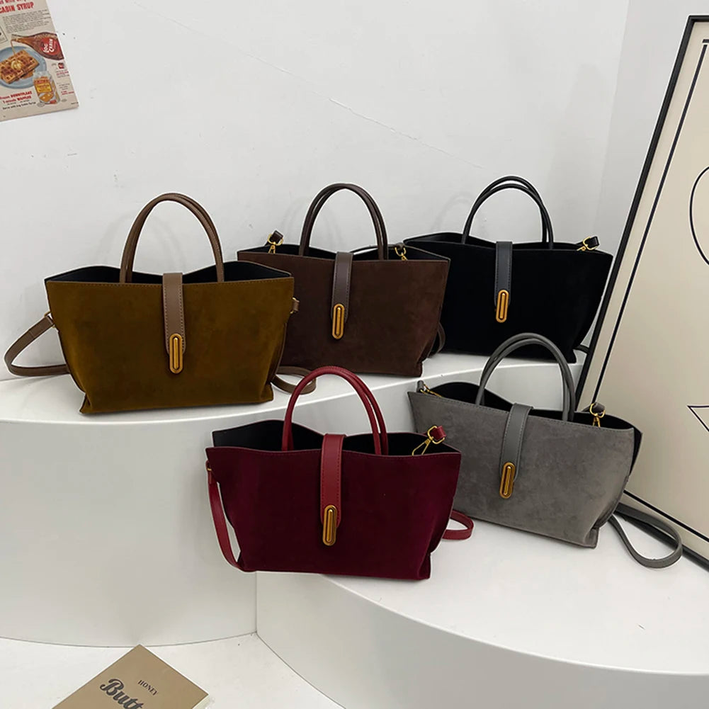 Umhängetasche aus Wildleder für Damen ⎜ Elegante Schultertasche mit Tragegriff und magnetischem Verschluss