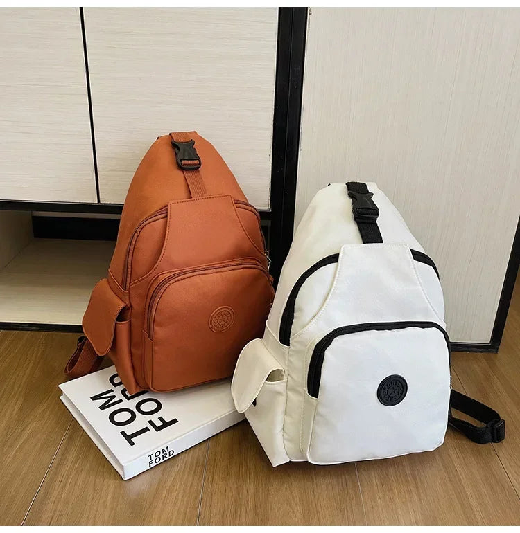 Modischer Rucksack für Frauen ⎜ Wasserdichte und praktische Umhängetasche