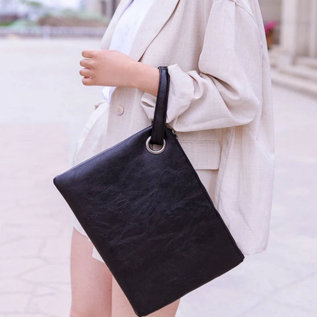 Clutch für Damen ⎜ Elegante Umschlagtasche in Briefumschlag-Optik mit Handgelenkriemen für besondere Anlässe