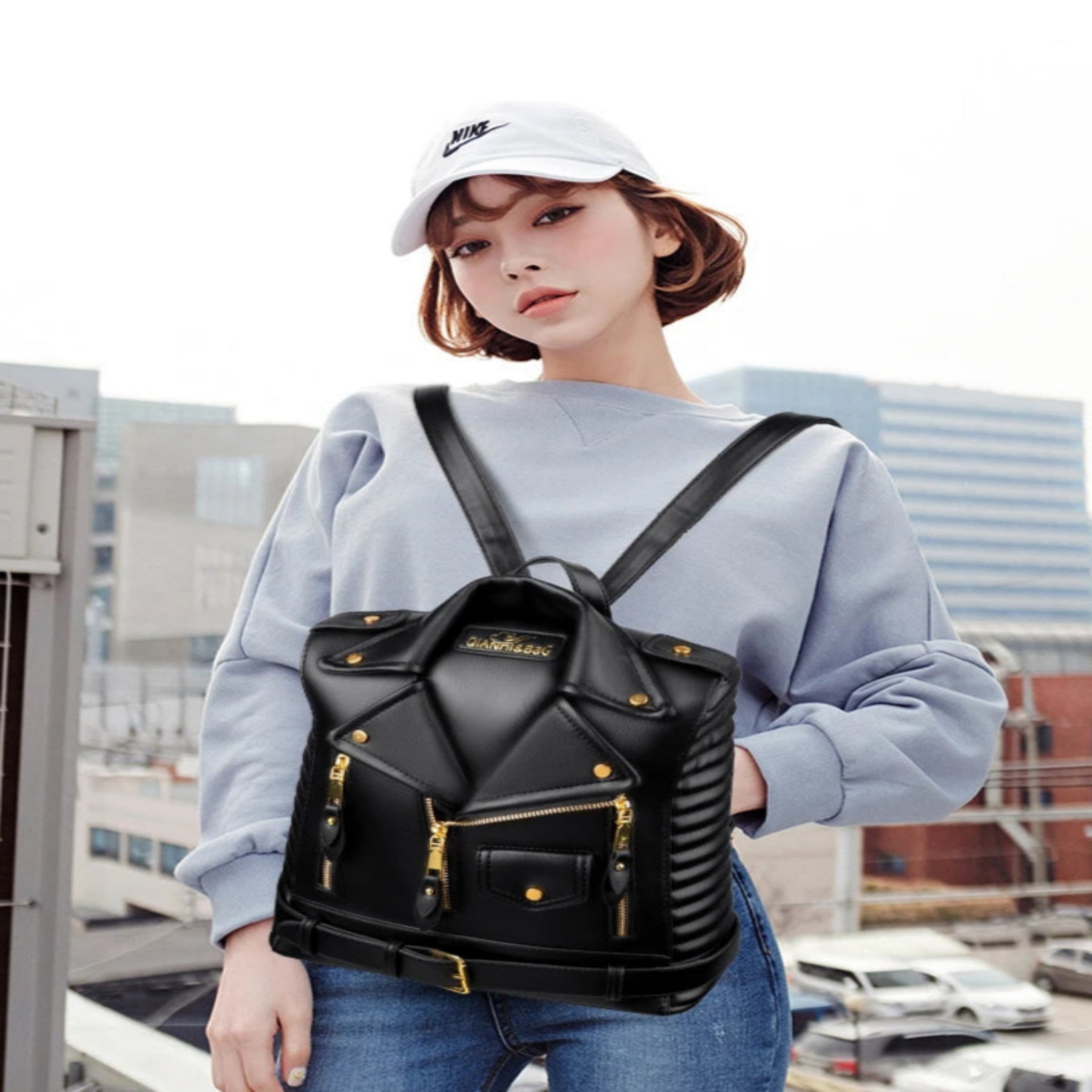 Leder Rucksack im Bikerjacken-Look ⎜ Modisches Design mit praktischen Taschen und goldenen Details