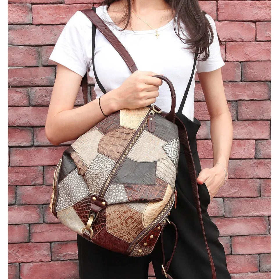 Damen Rucksack aus Patchwork-Leder ⎜ Geräumiger Vintage-Rucksack mit Reißverschluss und Tragegriffen