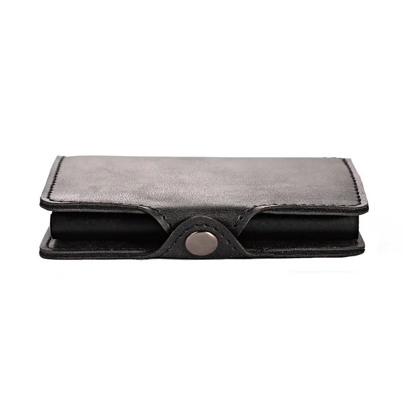 Kartenetui im Retro-Stil für Herren ⎜ Robuster Kartenhalter aus Metall und Leder mit Druckknopf und kompakter Form