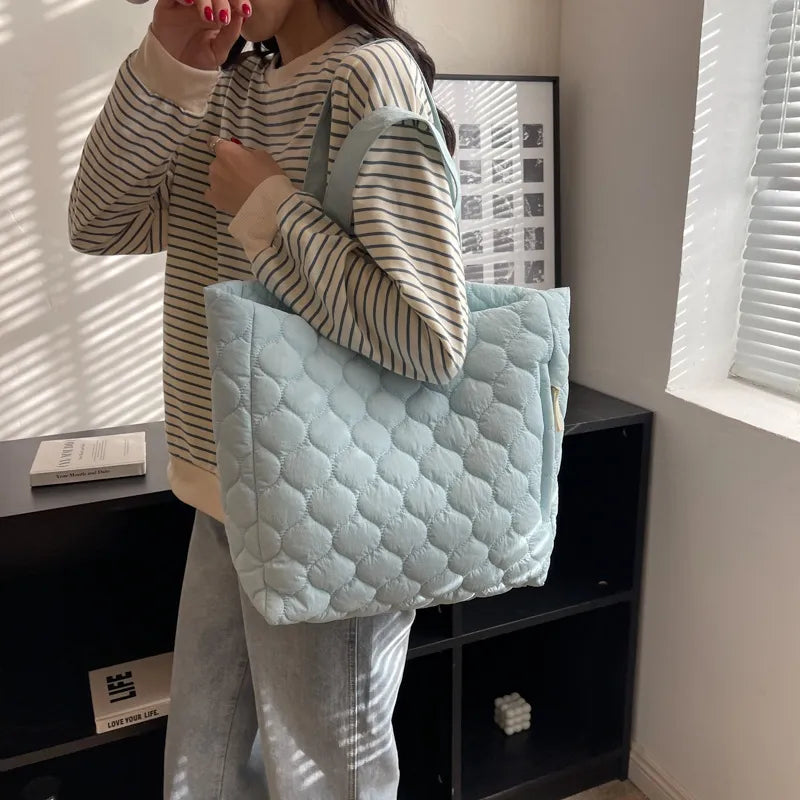 Shopper-Tasche für Damen ⎜ Gepolsterte Tragetasche mit Rautenmuster und weichem Griff für Alltag und Freizeit