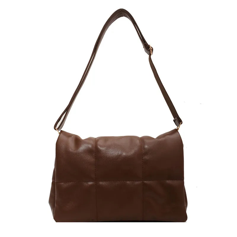 Schultertasche für Damen ⎜ Große Stepp-Tasche im Retro-Design mit weichem Tragekomfort und viel Stauraum