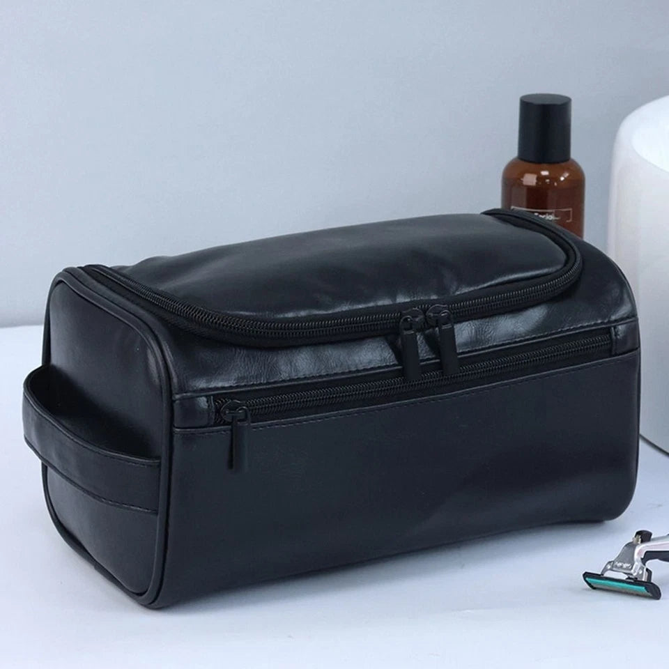 Kosmetiktasche mit Griff ⎜ Geräumige Kulturtasche aus Leder für Reisen, Bad und Make-up-Aufbewahrung
