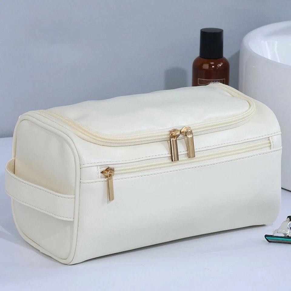 Kosmetiktasche mit Griff ⎜ Geräumige Kulturtasche aus Leder für Reisen, Bad und Make-up-Aufbewahrung